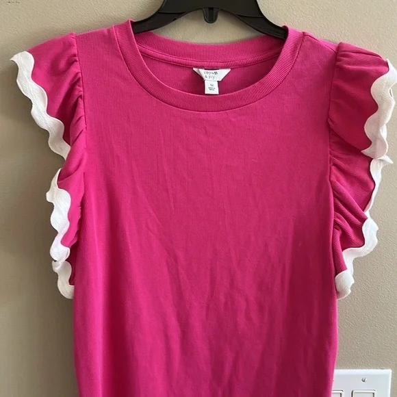 Crown & Ivy Pink Ruffle Sleeve White Trim Summer Top Size Medium - Picture 2 of 6